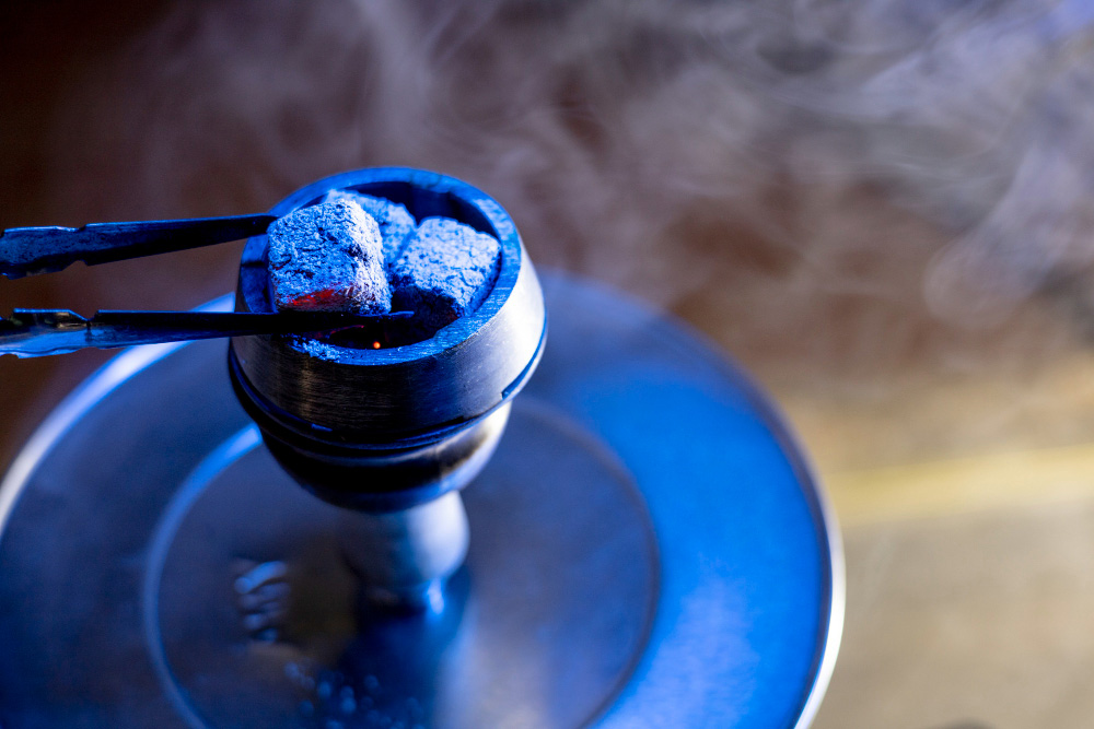 The Rise of Coconut Charcoal Briquettes in Shisha Culture: A Game-Changer for Hookah Enthusiasts